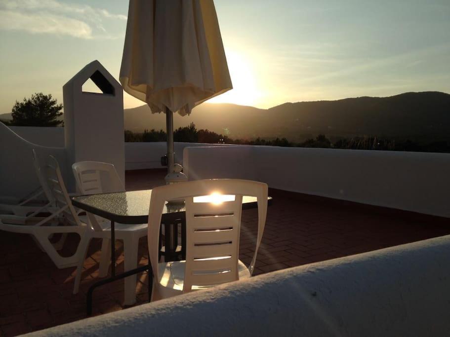Casa En Ibiza Con Vistas Increibles En Es Figueral Vila Exterior foto
